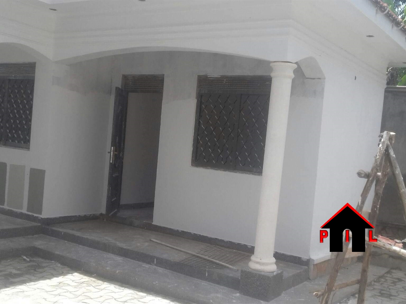 Storeyed house for sale in Nabuuti Mukono