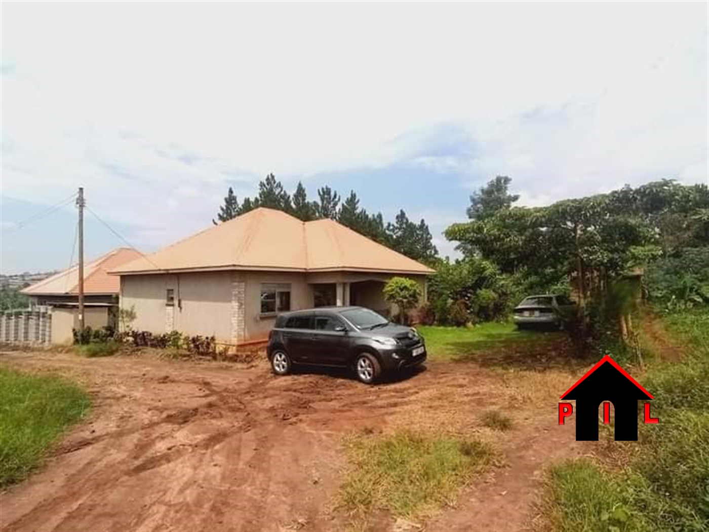 Bungalow for sale in Sentema Wakiso