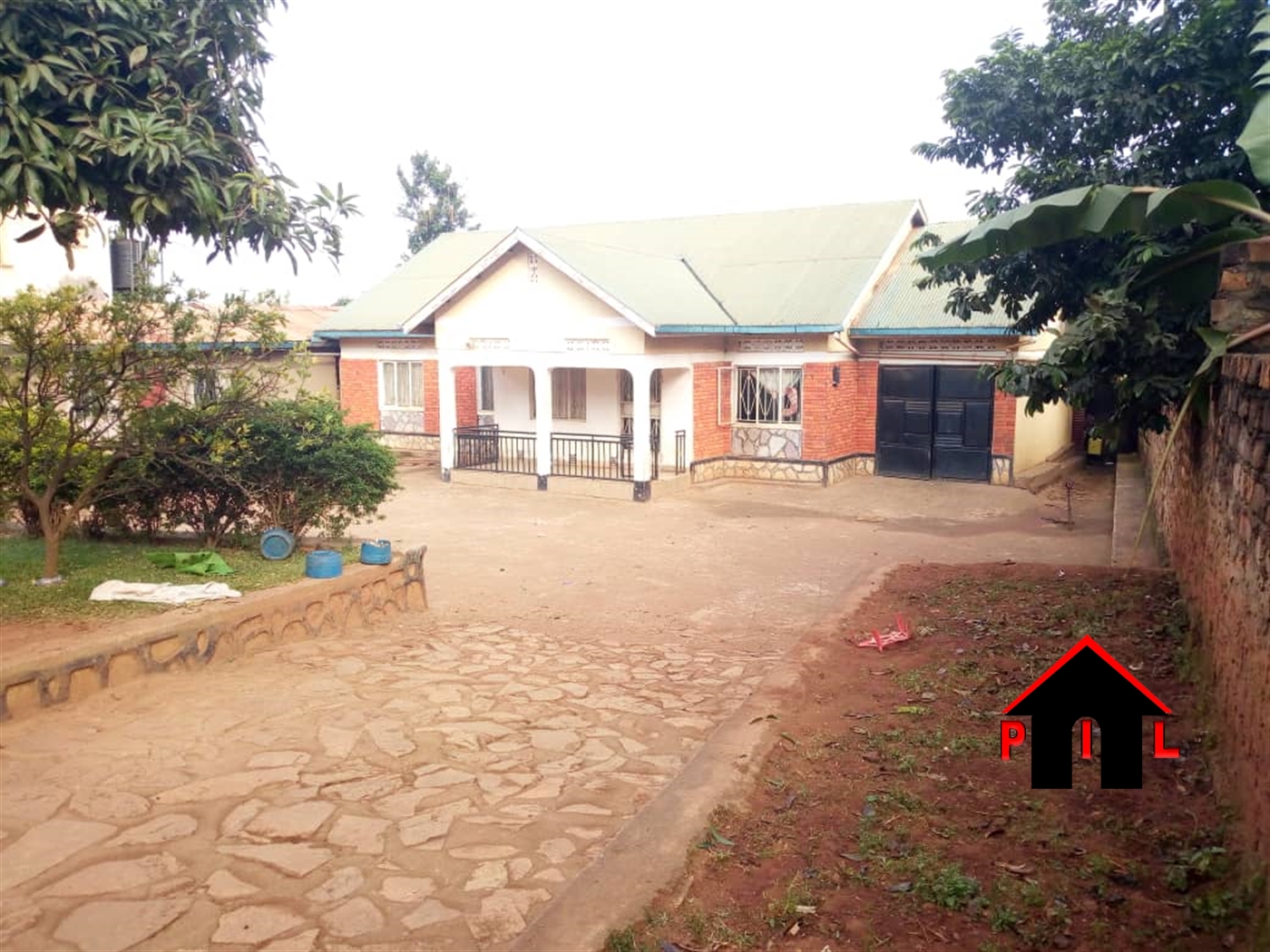 Bungalow for sale in Kyanja Kampala