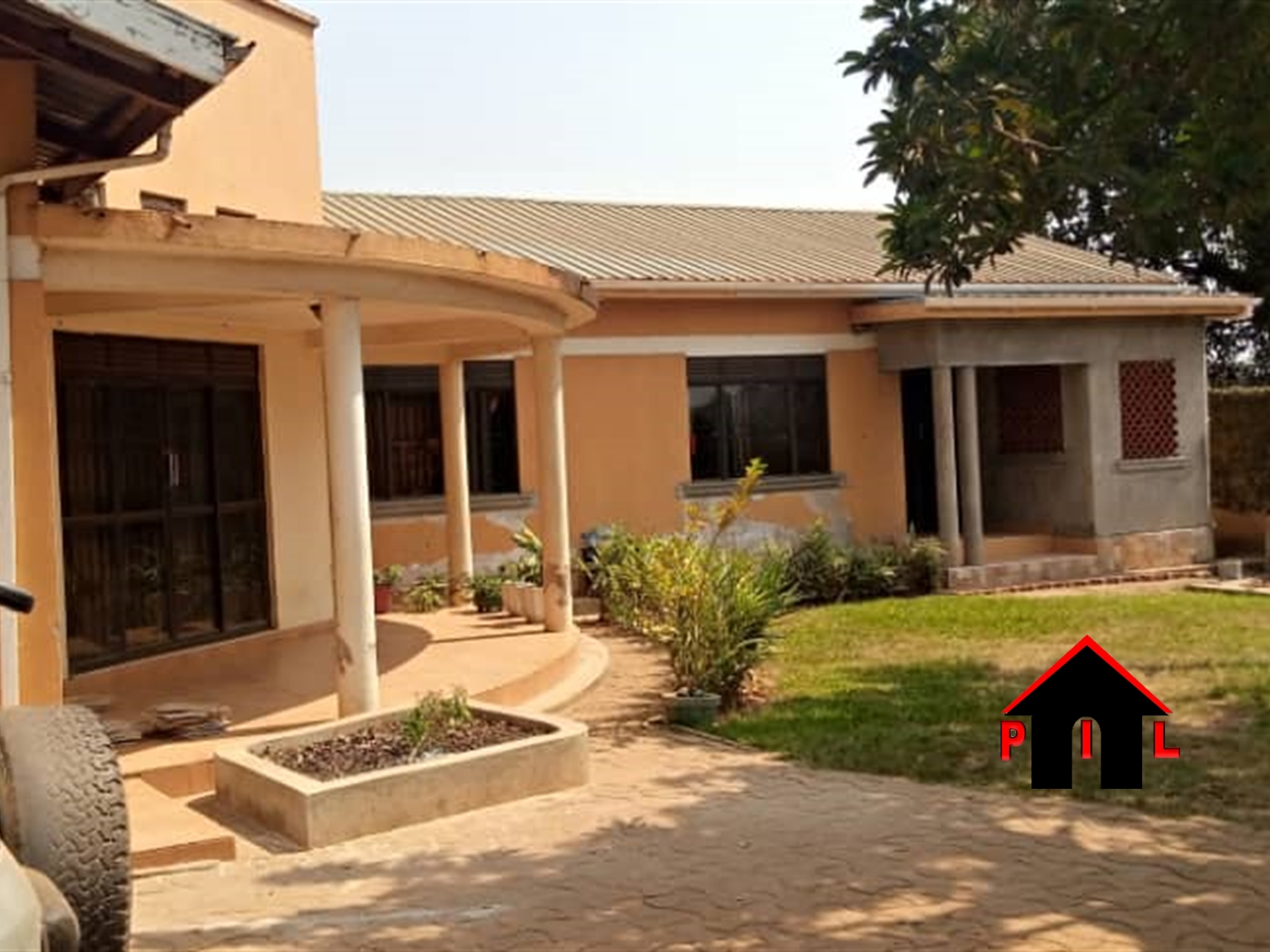 Bungalow for sale in Naalya Kampala