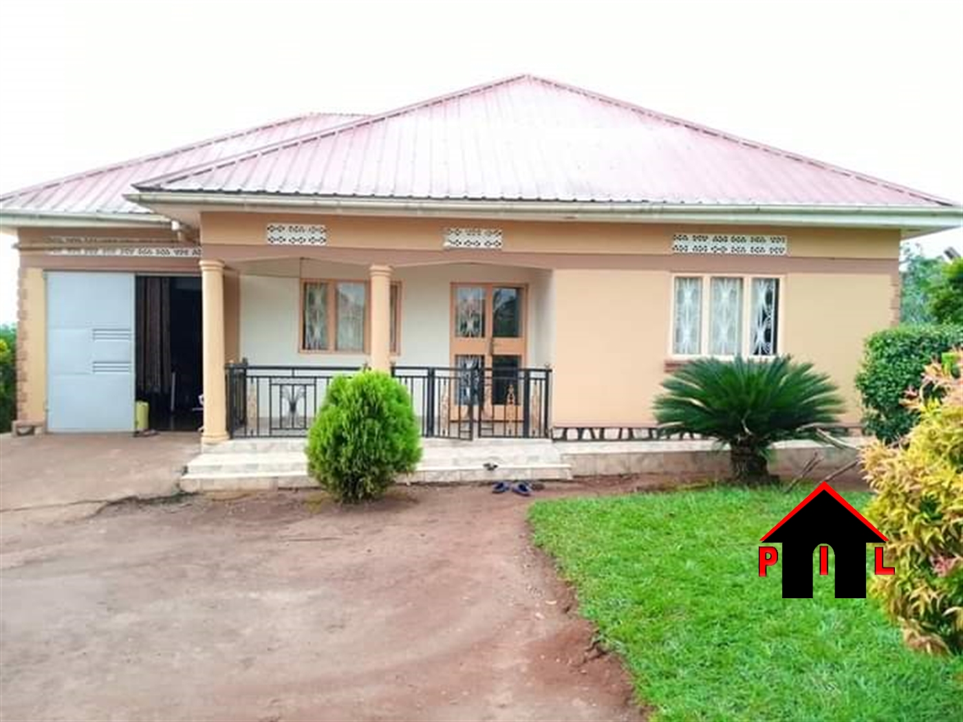 Bungalow for sale in Kitemu Masaka