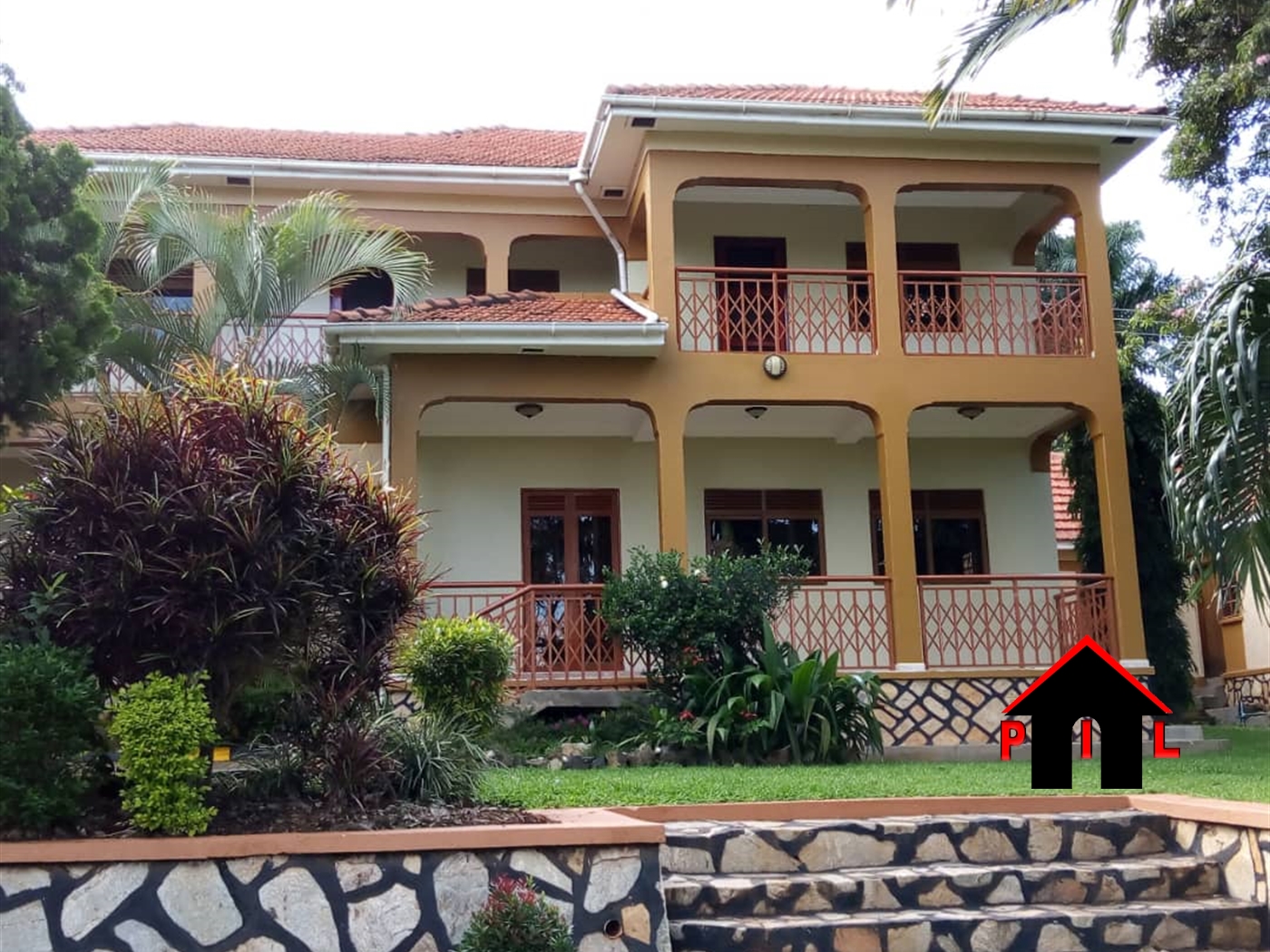 Storeyed house for rent in Naguru Kampala