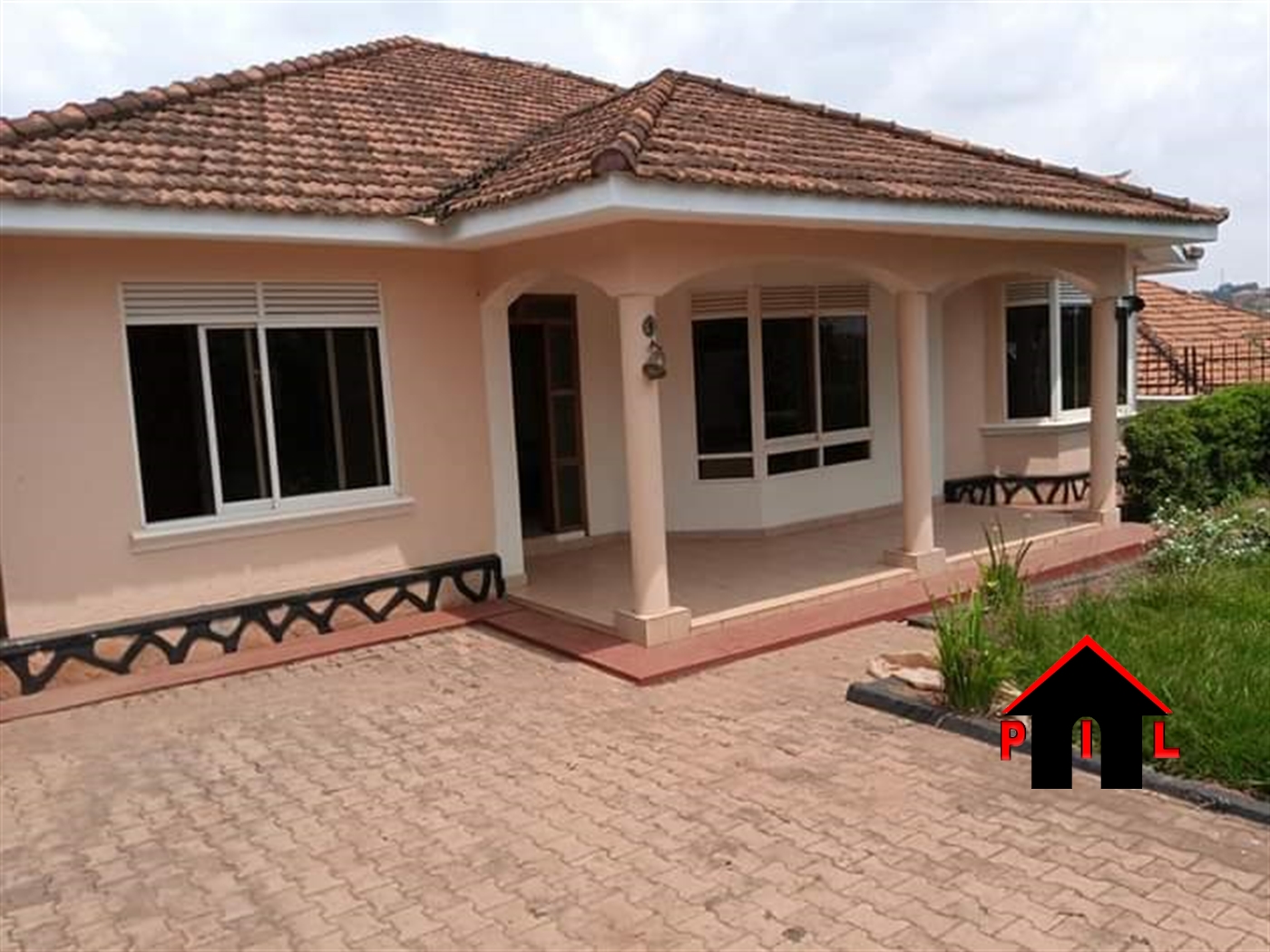 Bungalow for sale in Kira Wakiso