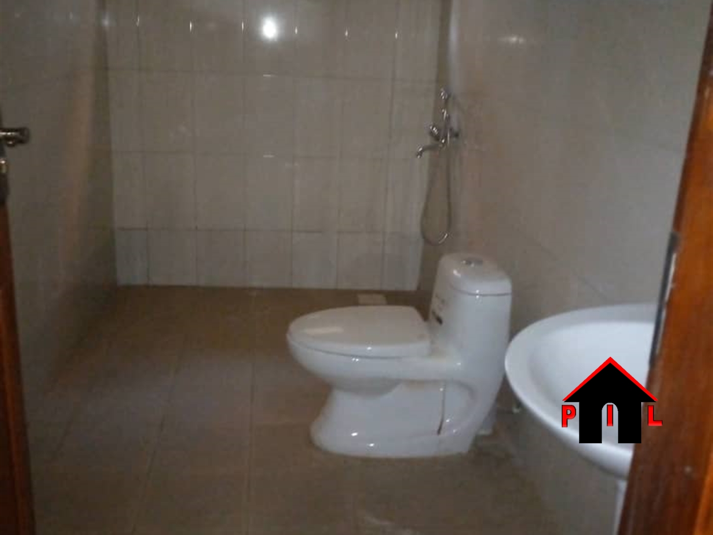 Bungalow for sale in Kitende Wakiso