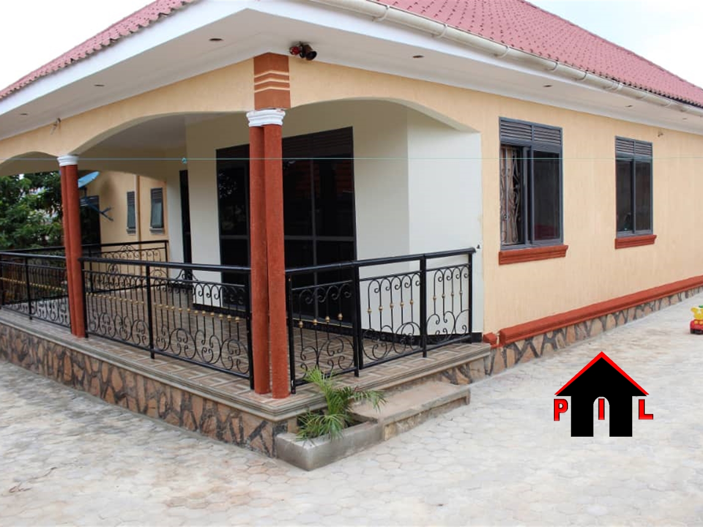 Bungalow for sale in Kira Wakiso