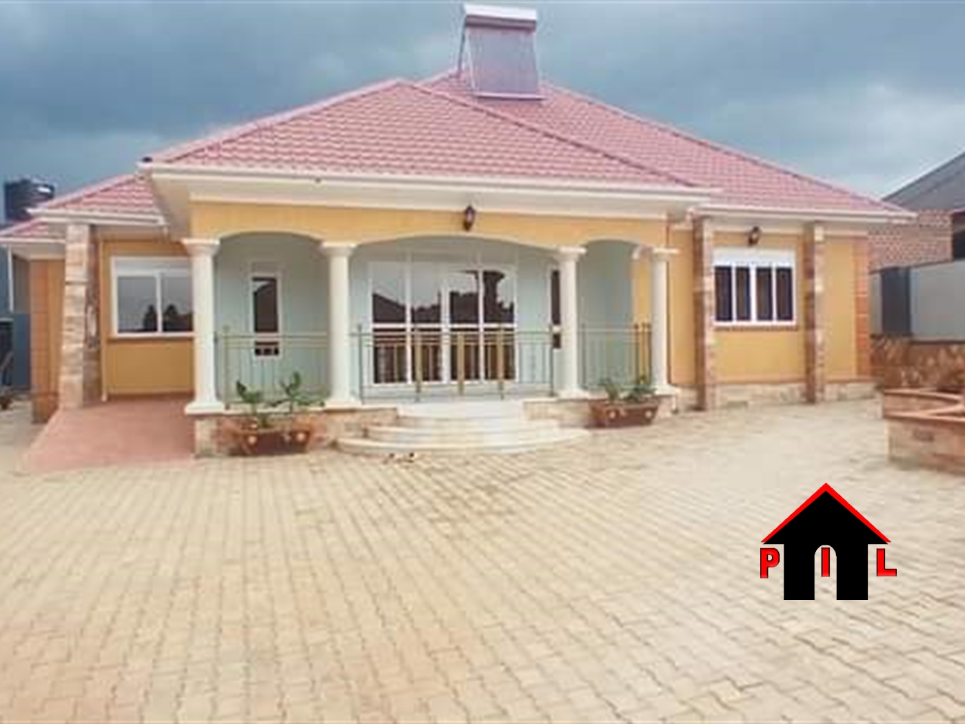 Bungalow for sale in Nakweelo Wakiso