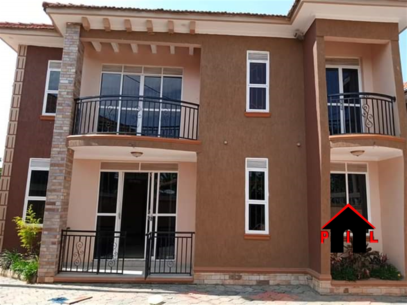 Storeyed house for sale in Kira Wakiso