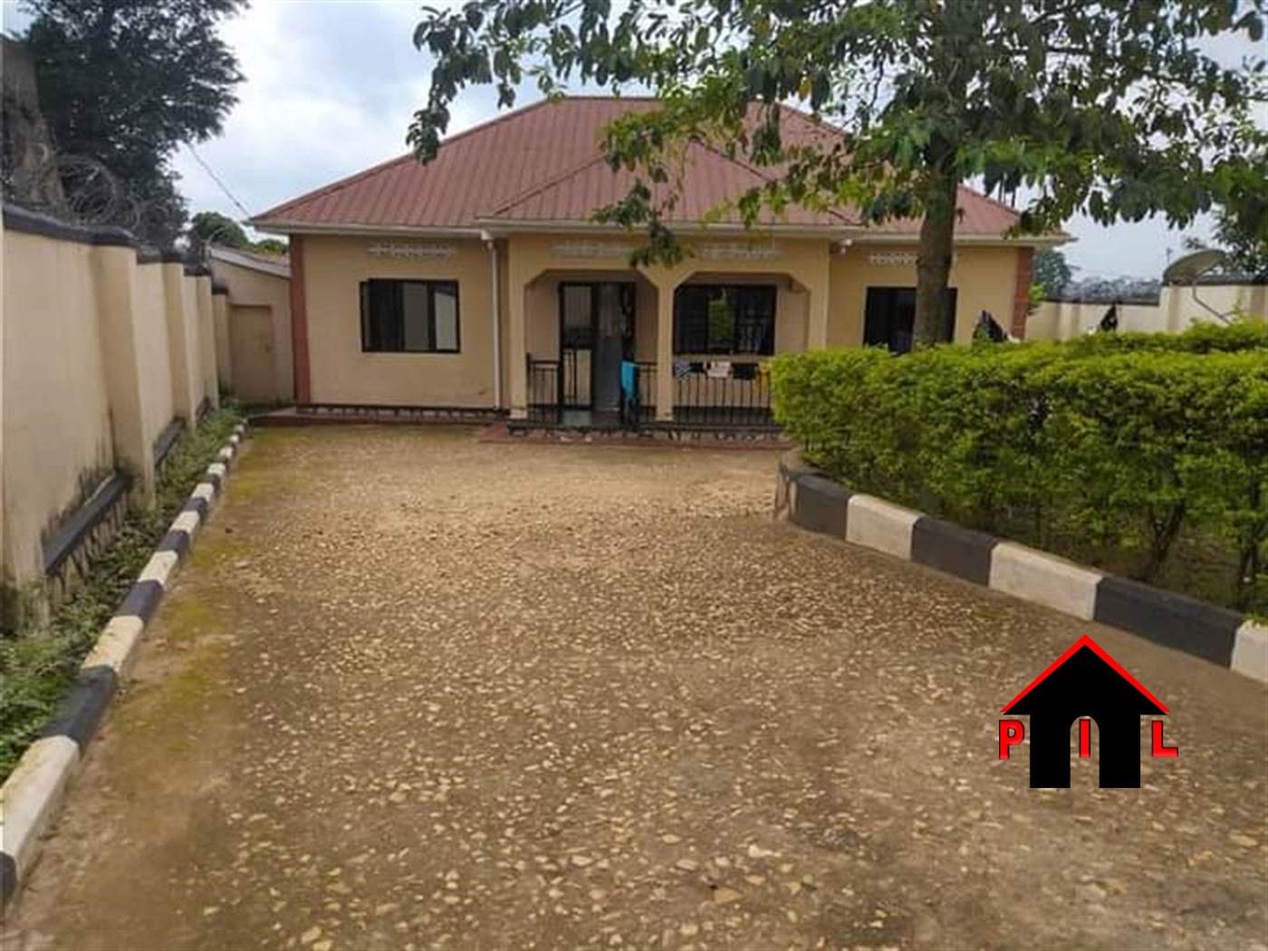 Bungalow for sale in Kira Wakiso