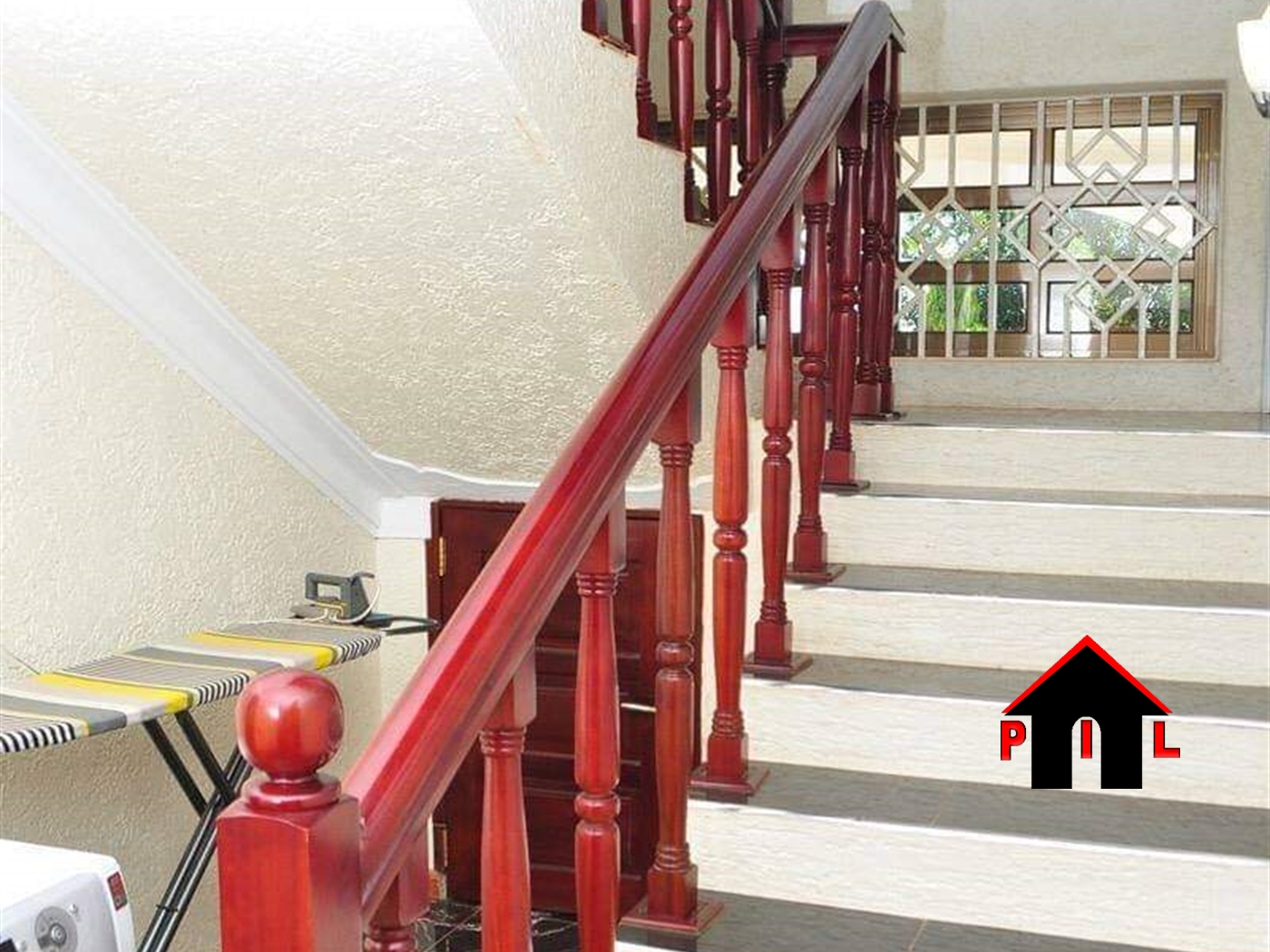 Mansion for sale in Makindye Kampala