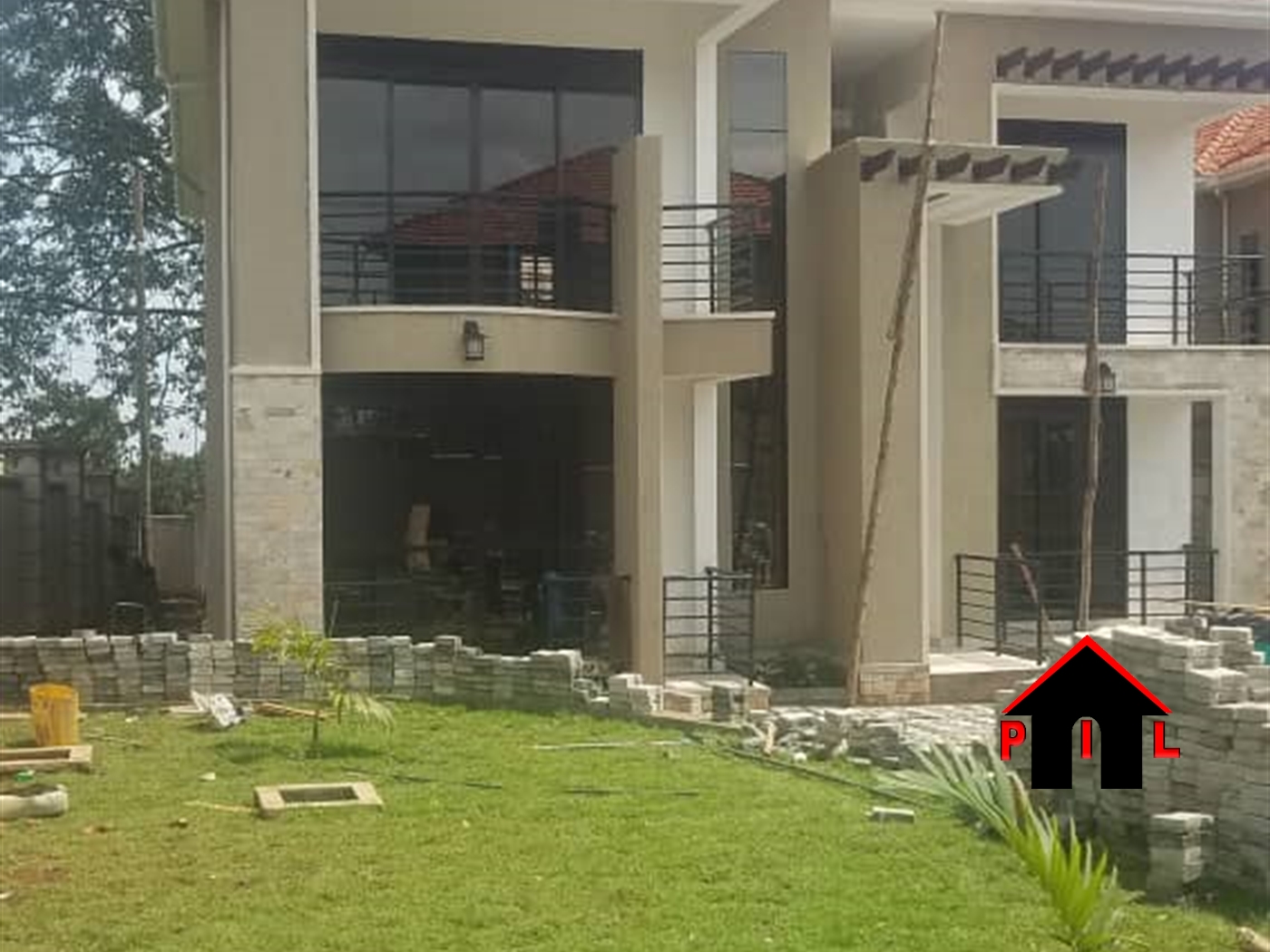 Storeyed house for sale in Kira Wakiso