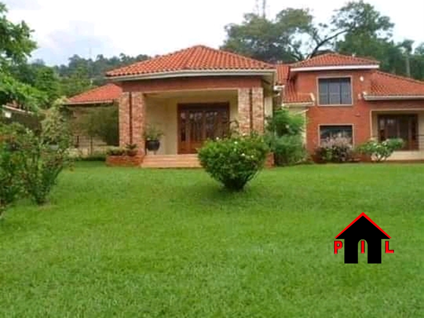 Bungalow for rent in Mbuya Kampala