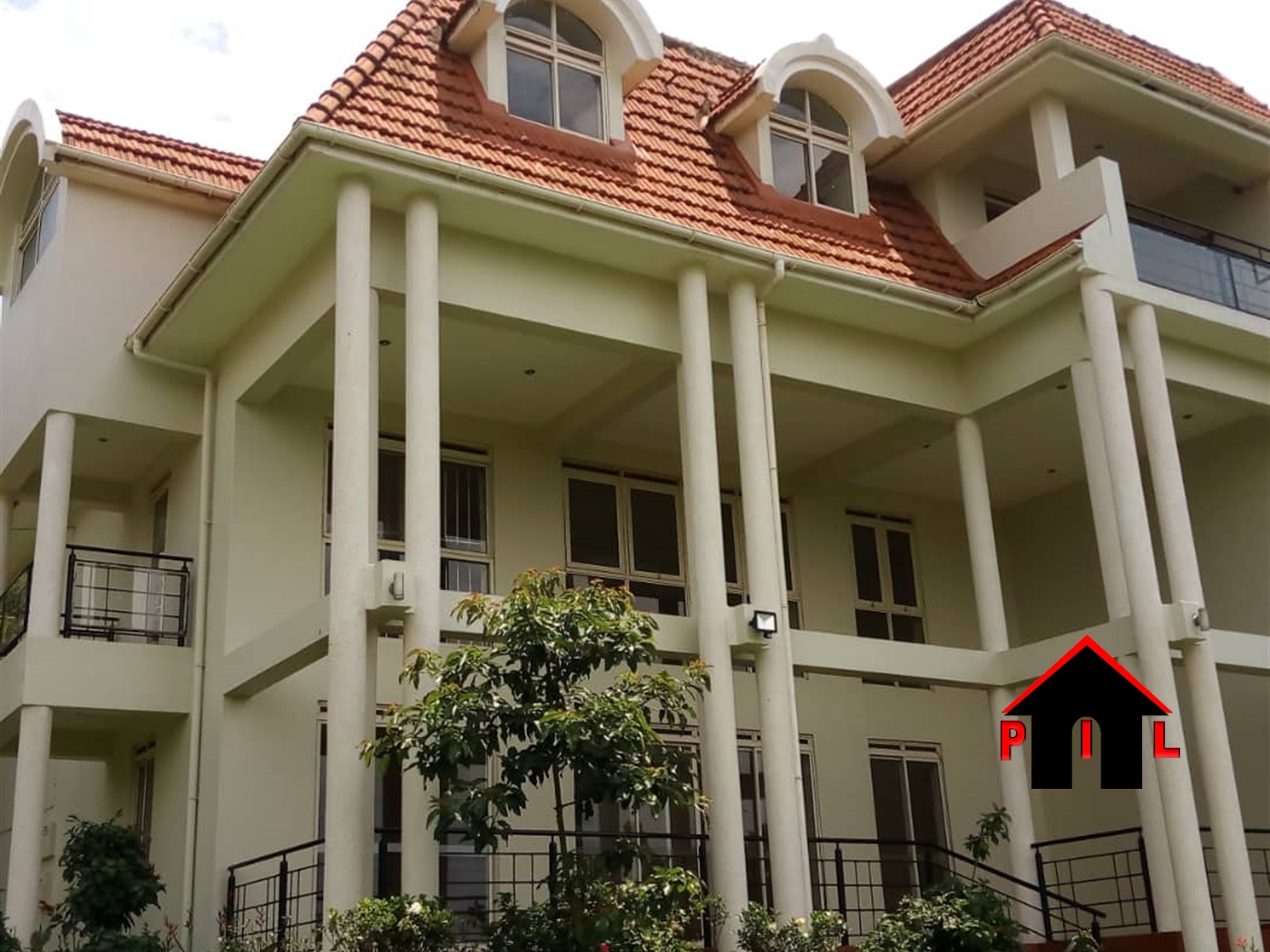 Storeyed house for rent in Naguru Kampala