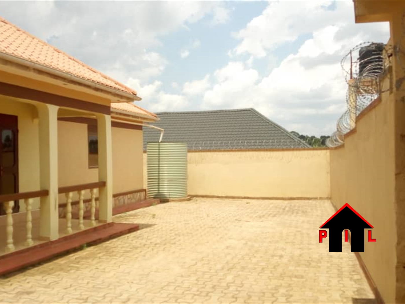 Bungalow for sale in Manyangwa Wakiso