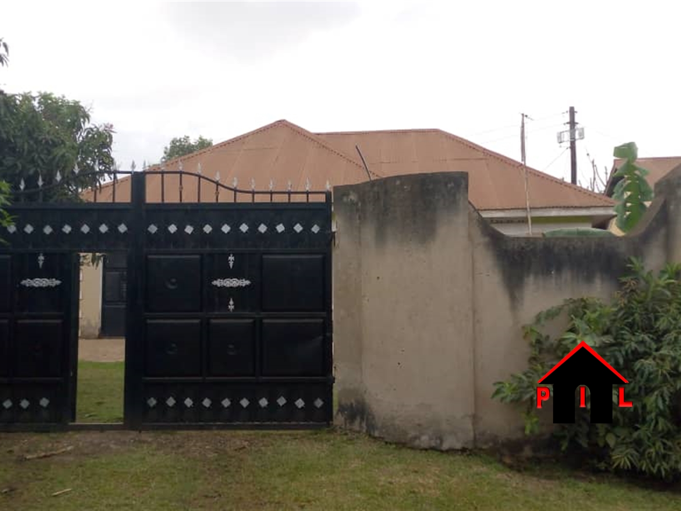 Bungalow for sale in Manyangwa Wakiso