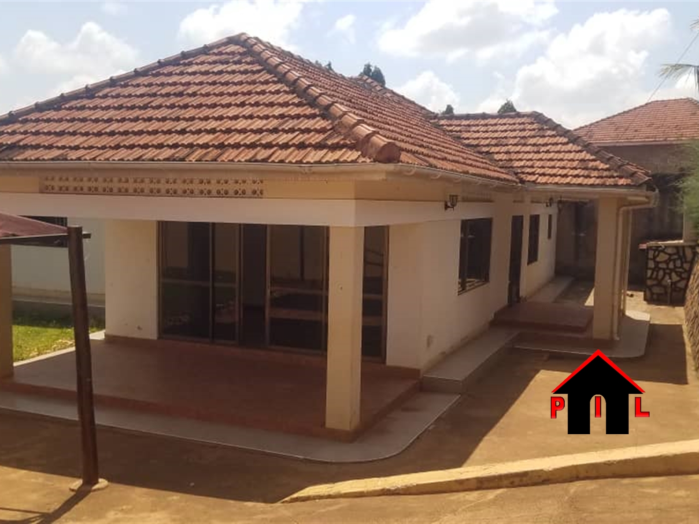 Bungalow for sale in Naalya Kampala