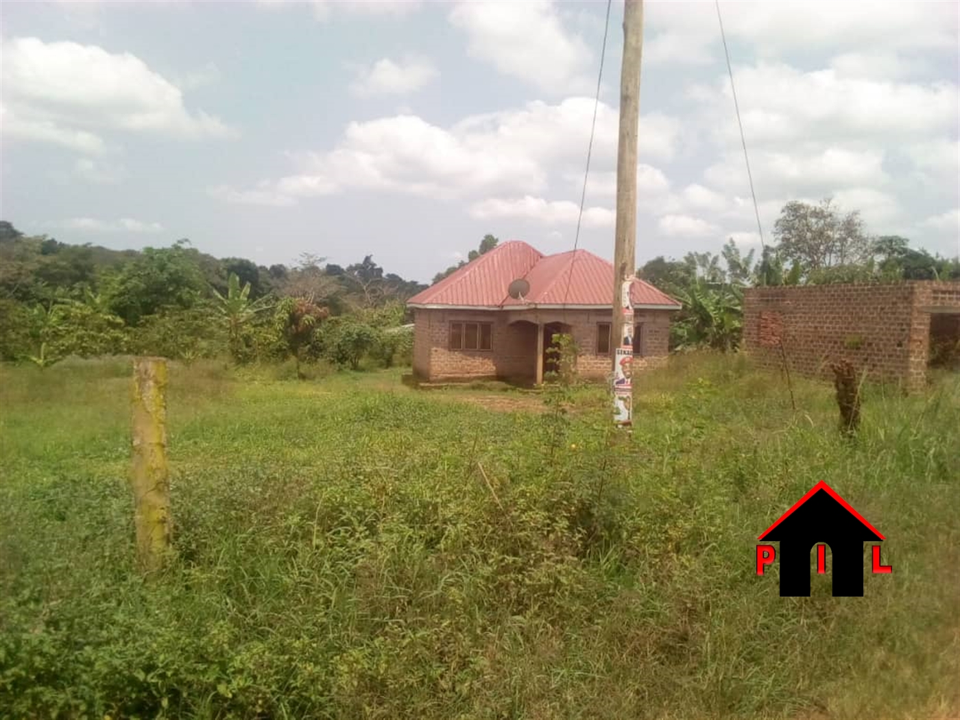 Land for sale in Wobulenzi Luweero Uganda, code 70642, 03/10/2024