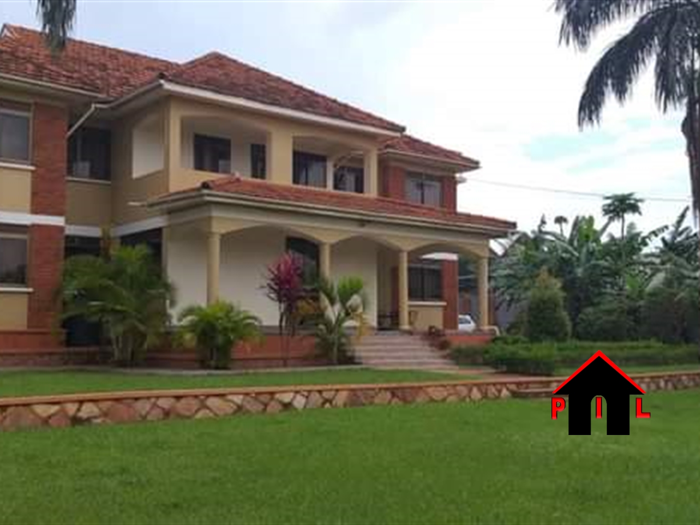 Storeyed house for sale in Ntinda Kampala