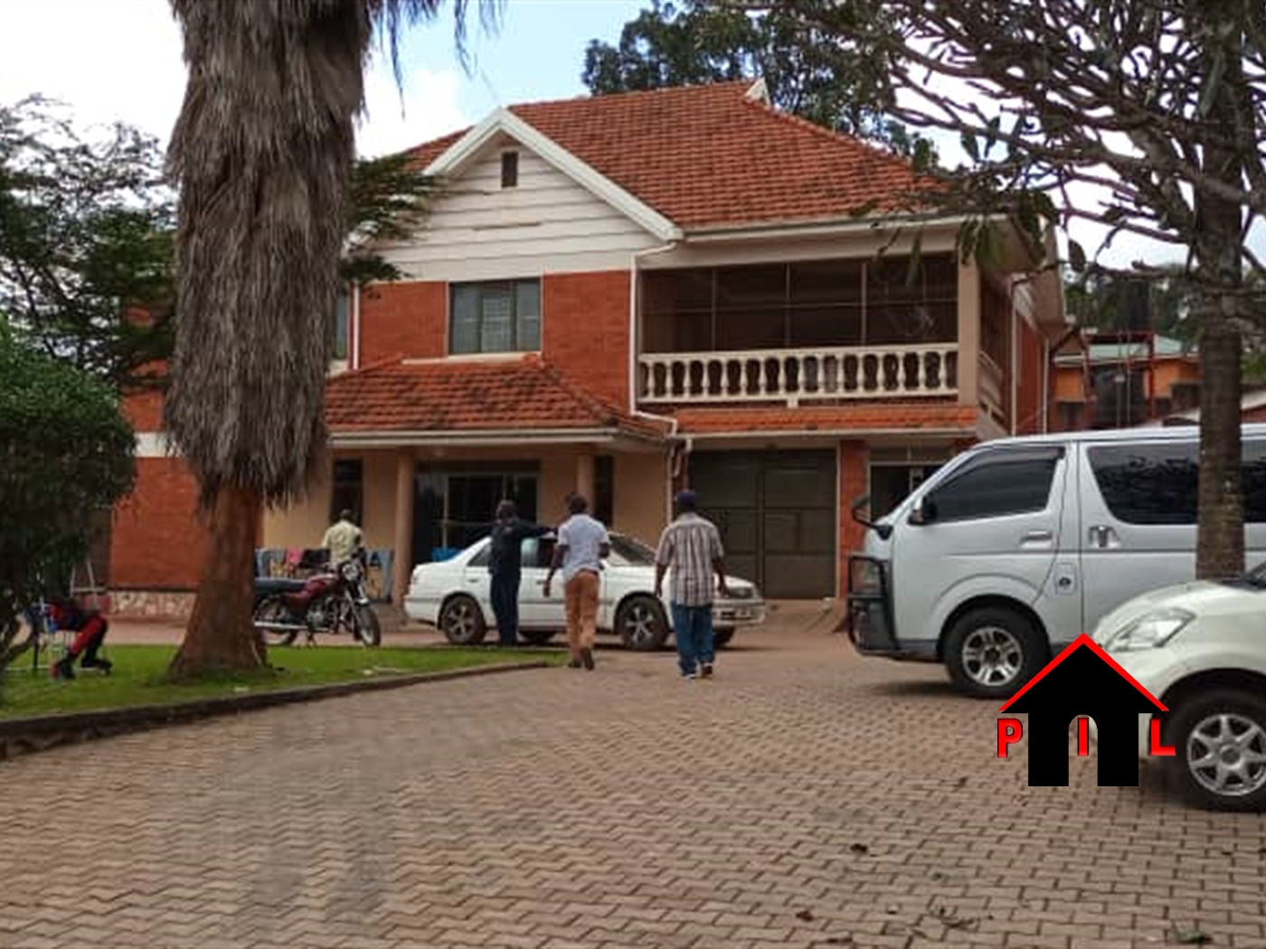 Bungalow for sale in Mengo Kampala