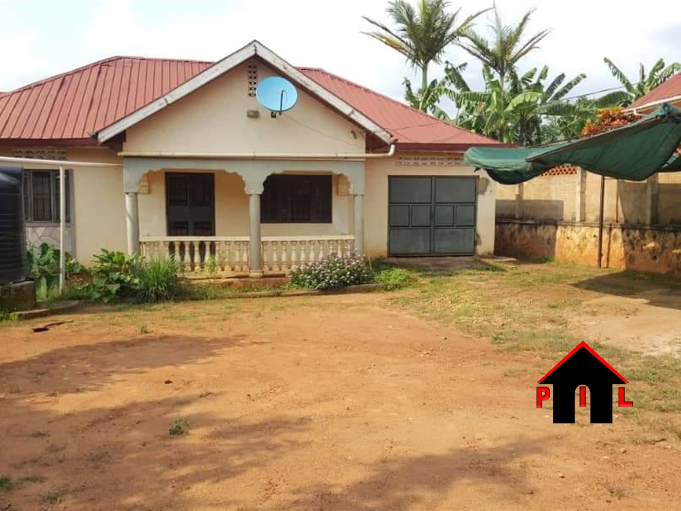 Bungalow for sale in Kitende Wakiso