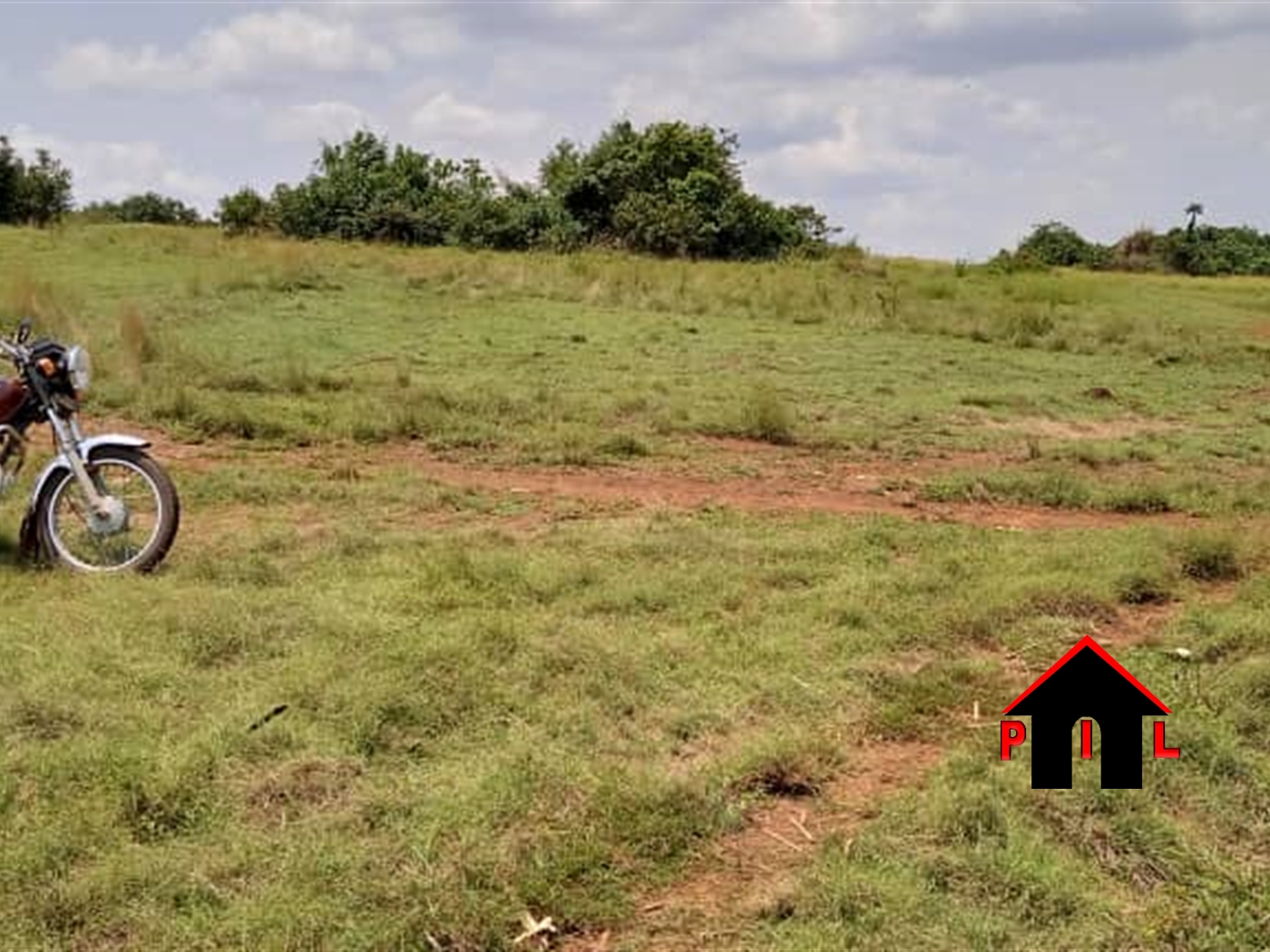 Agricultural Land for sale in Senyi Buyikwe