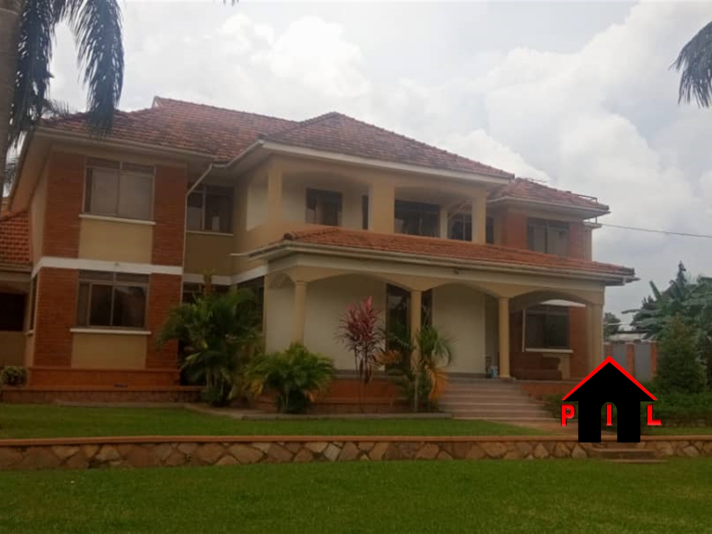 Storeyed house for sale in Ntinda Kampala