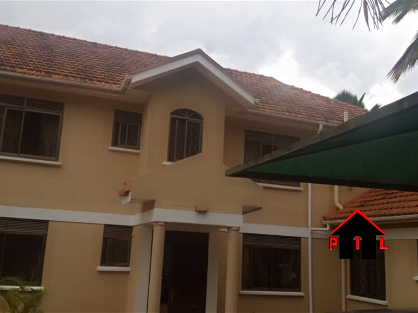 Storeyed house for sale in Ntinda Kampala