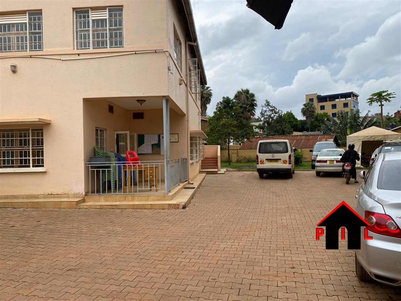 Office Space for rent in Kamwokya Kampala