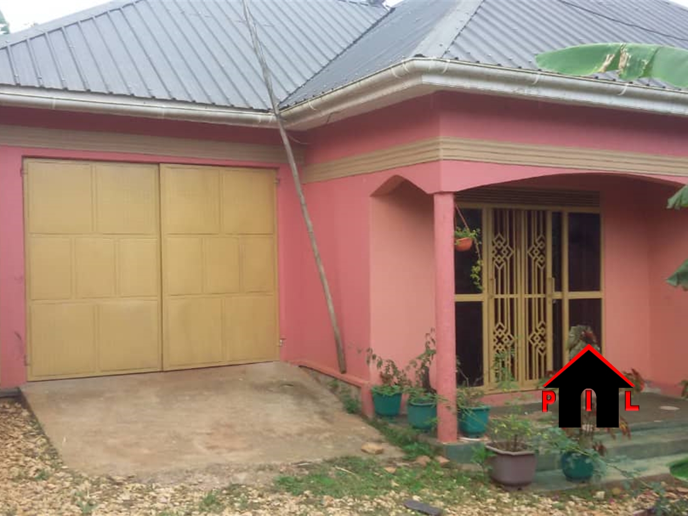 Bungalow for sale in Matugga Wakiso