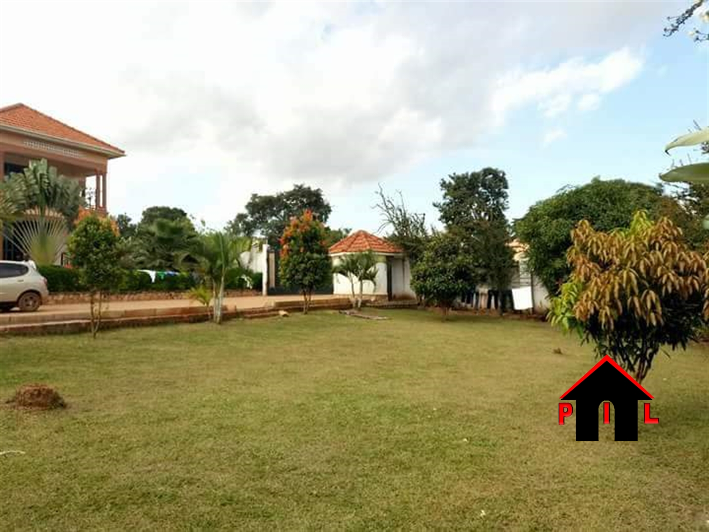 Storeyed house for sale in Kyanja Kampala