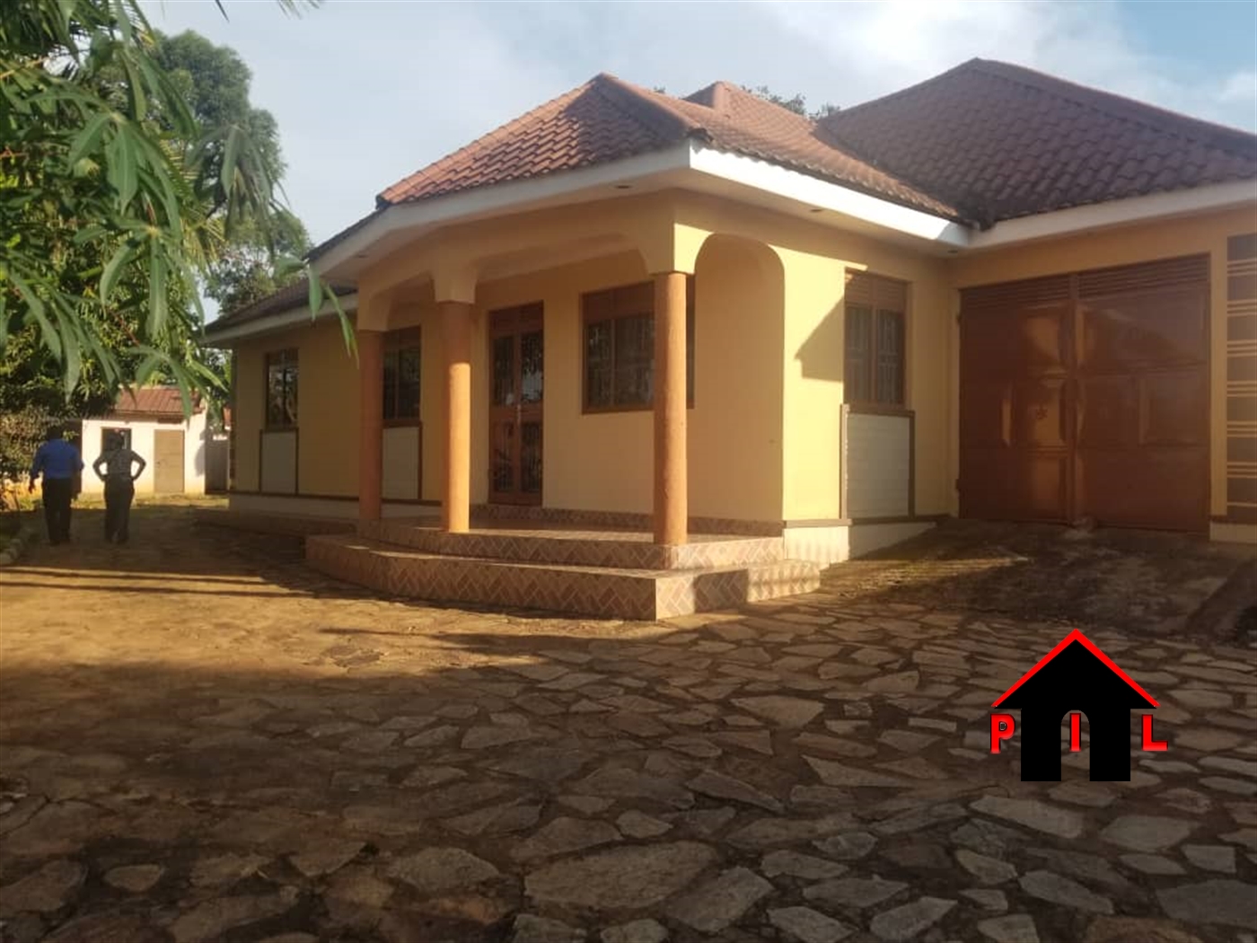 Bungalow for sale in Kungu Wakiso