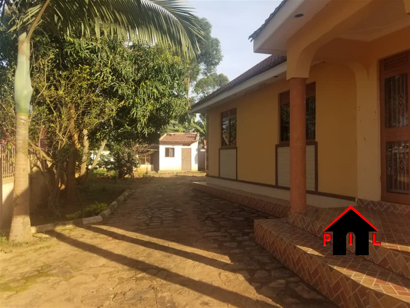 Bungalow for sale in Kungu Wakiso