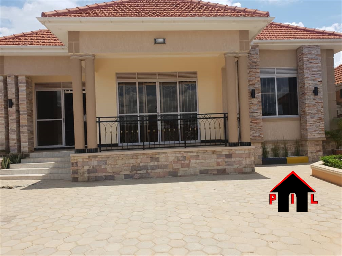 Bungalow for sale in Kira Wakiso