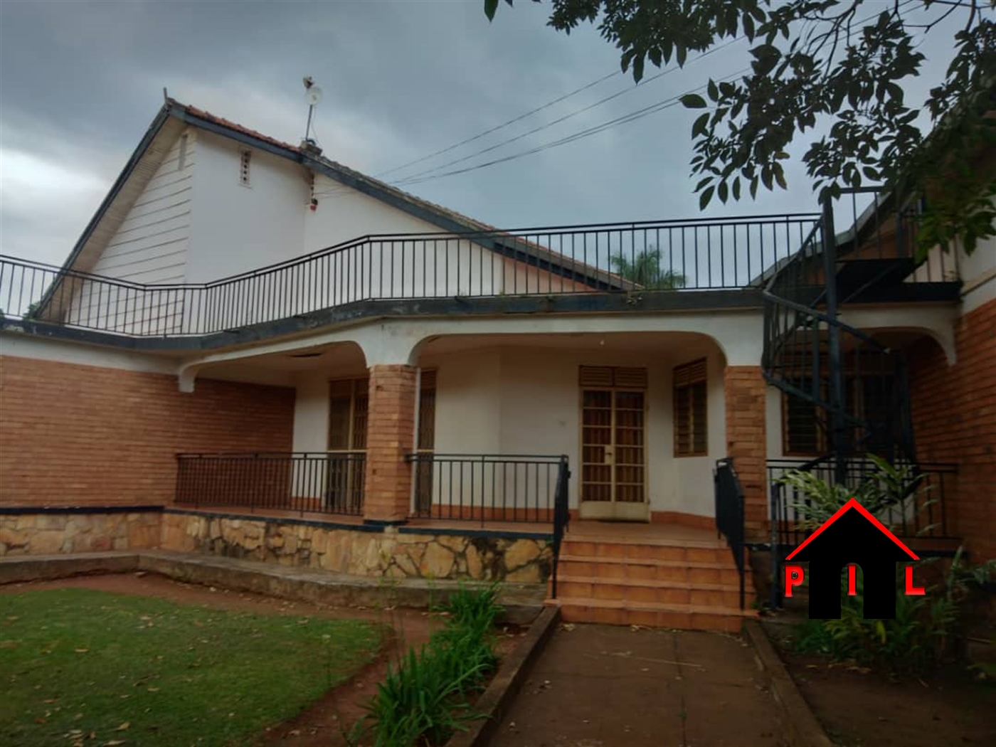 Bungalow for sale in Muyenga Kampala