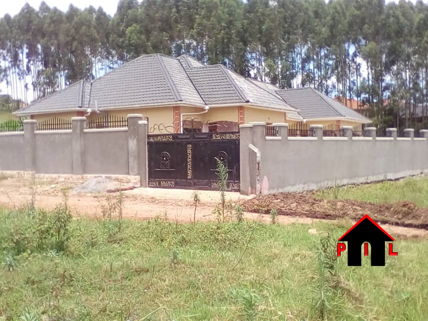 Semi Detached for sale in Nangabo Wakiso