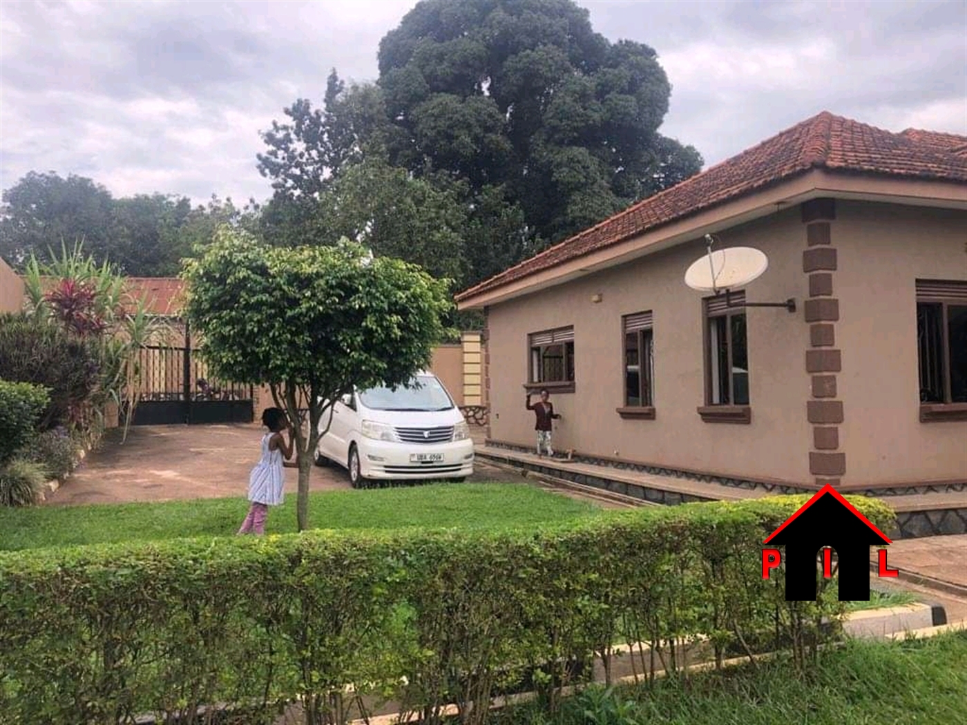 Bungalow for sale in Bukoto Kampala