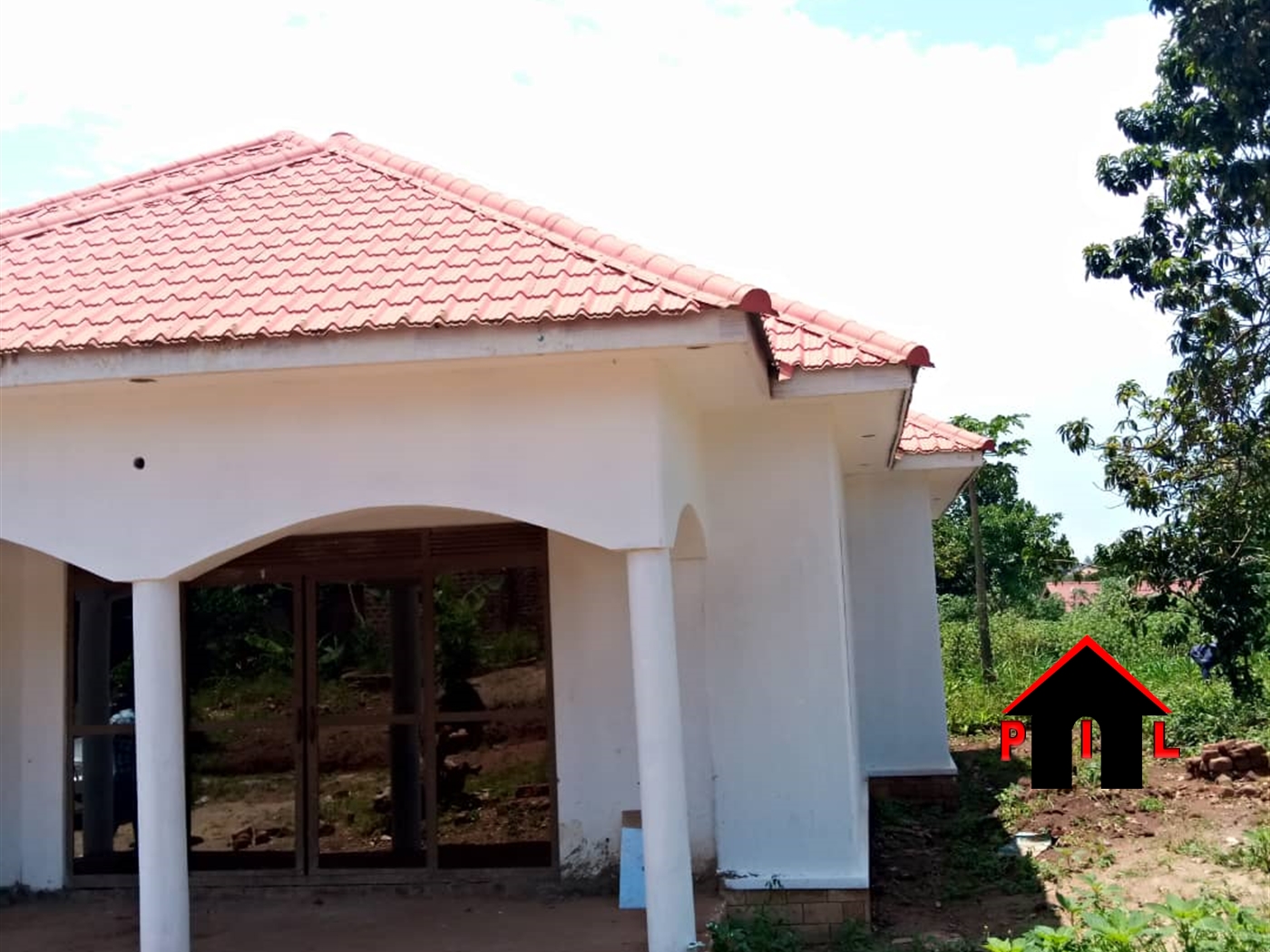 Bungalow for sale in Kasangati Wakiso