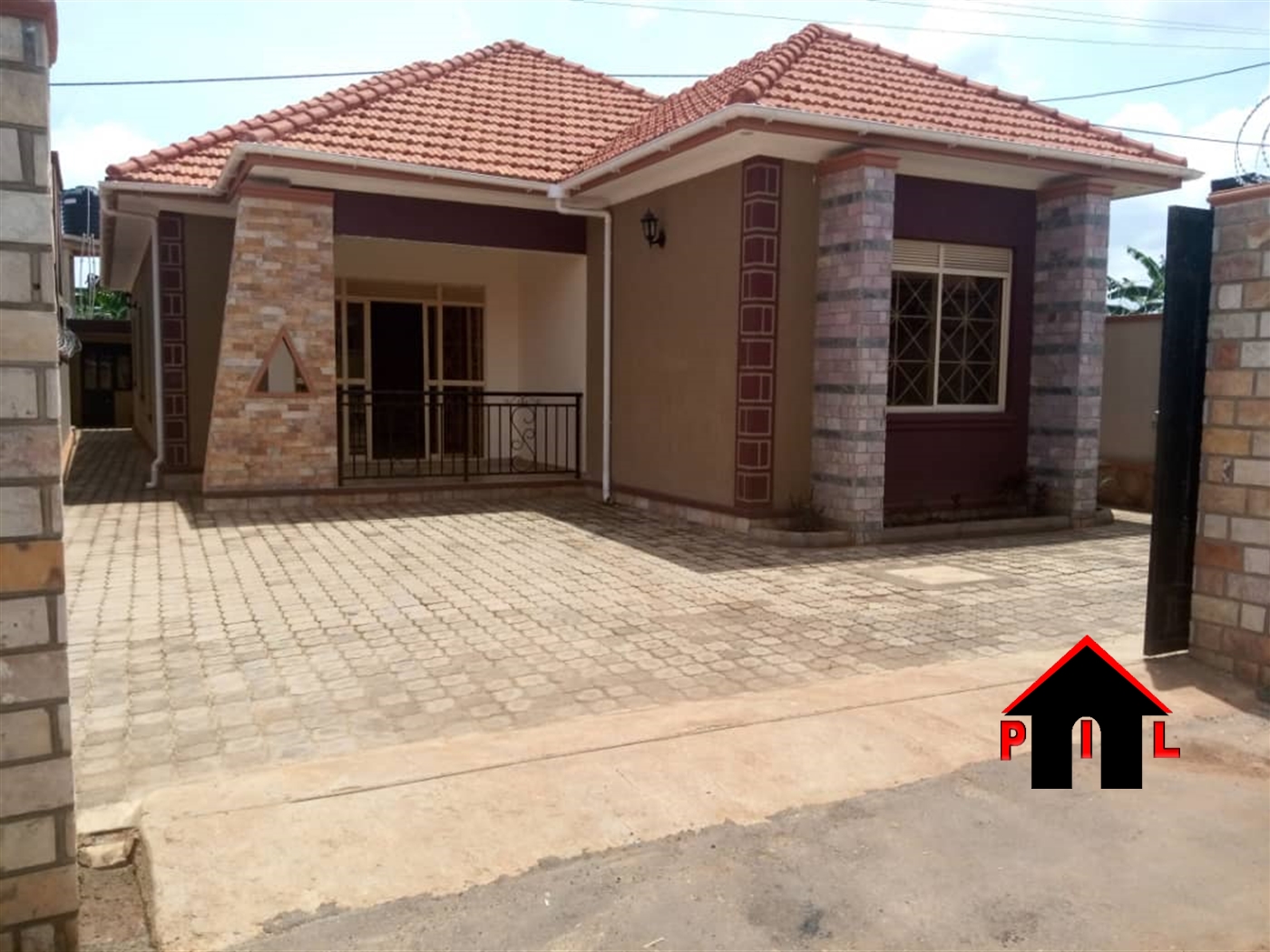 Bungalow for sale in Kira Wakiso