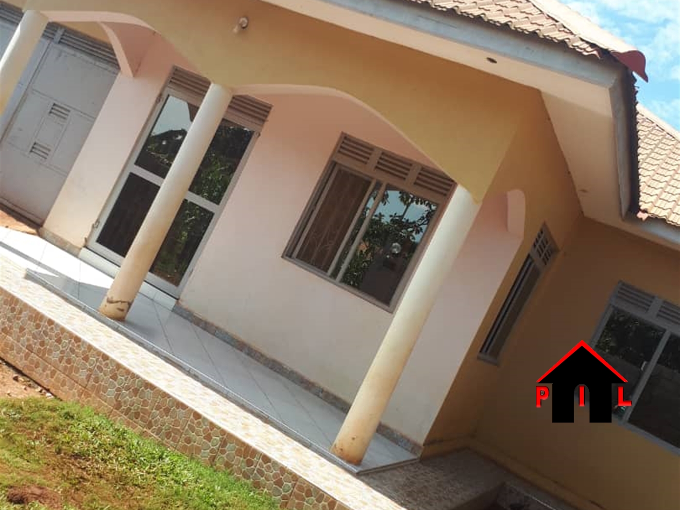 Bungalow for sale in Namulanda Wakiso