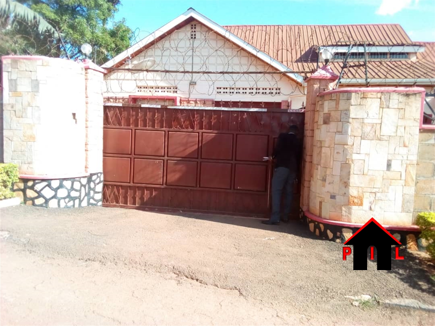 Bungalow for sale in Bahai Kampala
