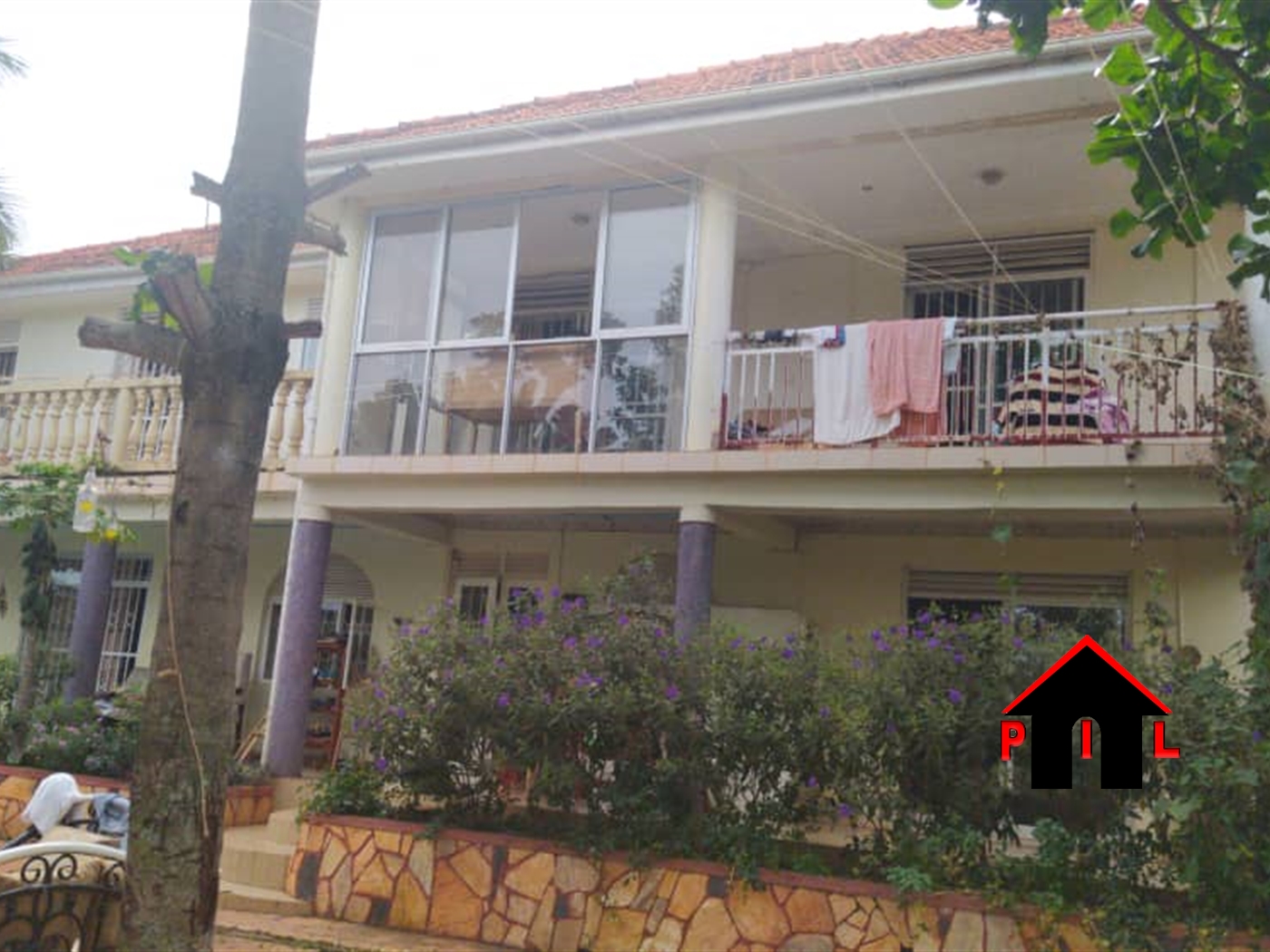 Storeyed house for sale in Kitende Wakiso