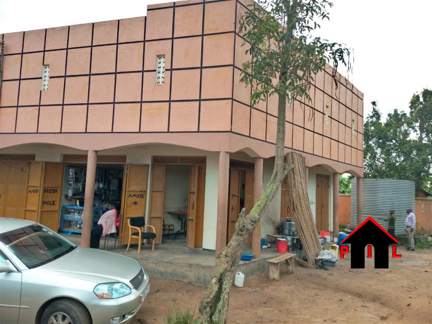 Shop for sale in Nsangi Wakiso