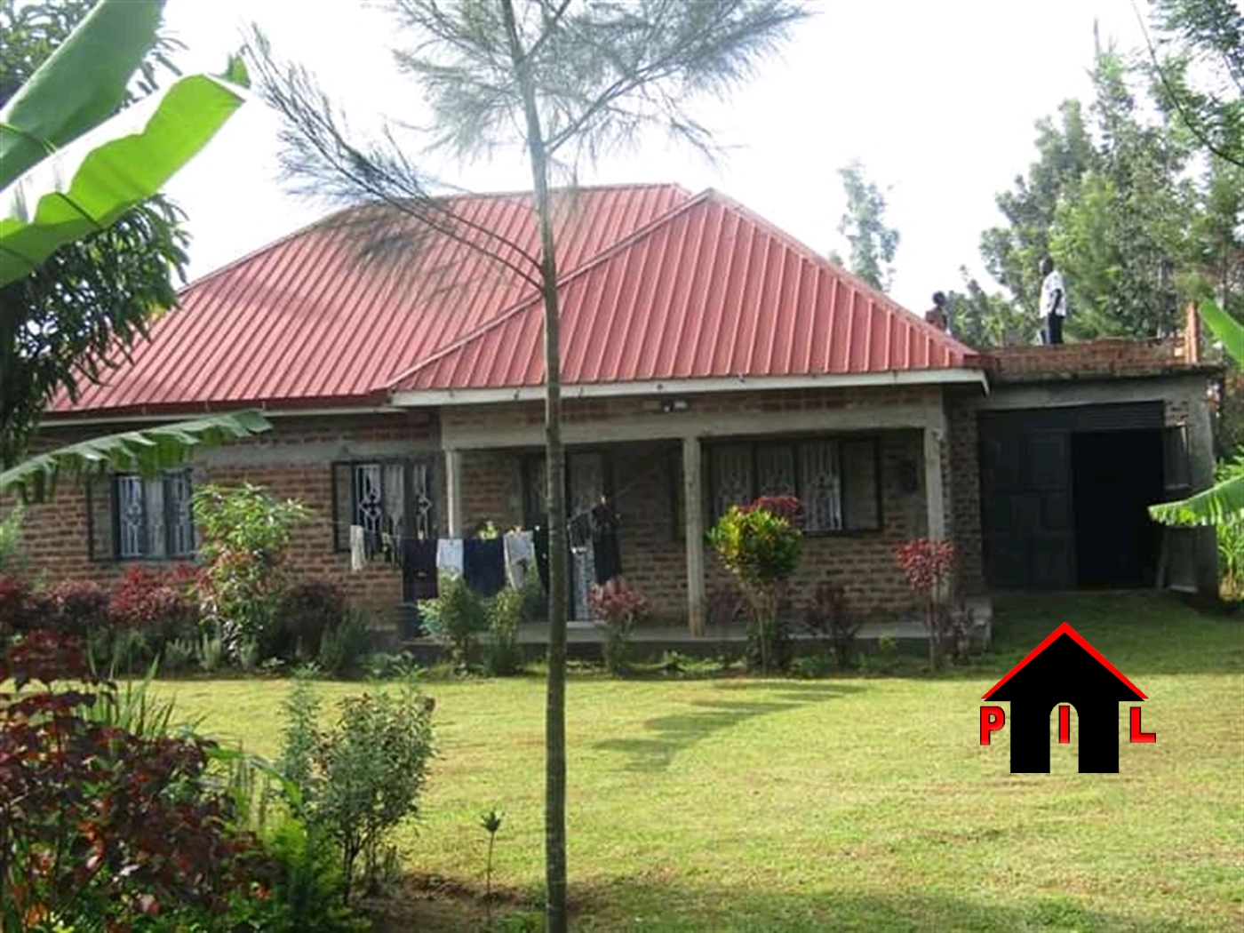 Shell House for sale in Nakaloke Mbaale