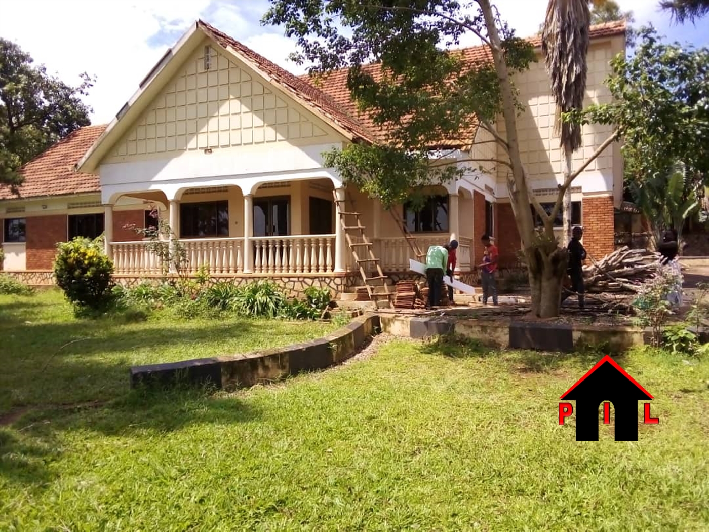 Bungalow for rent in Mbuya Kampala