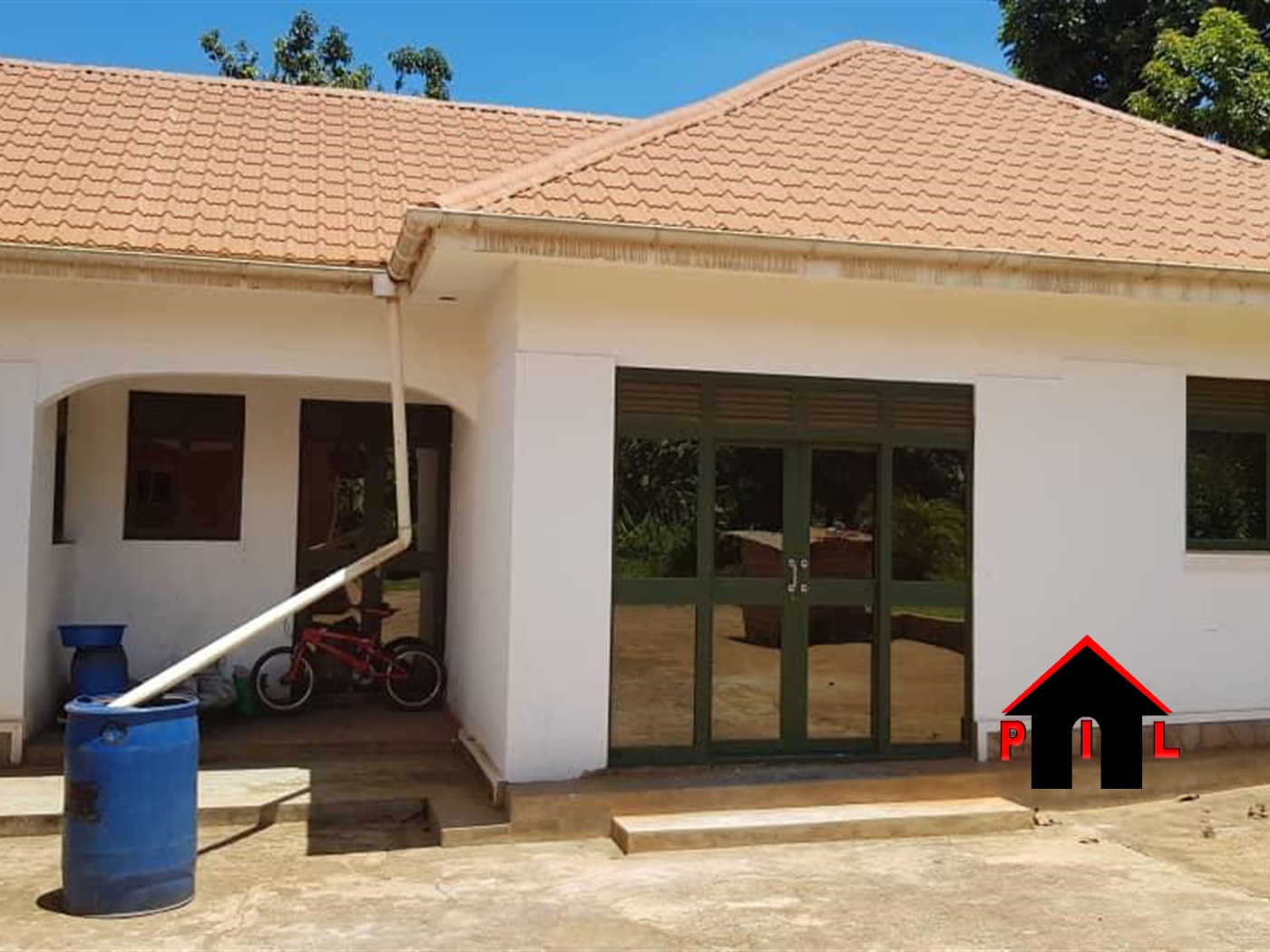 Bungalow for sale in Garuga Wakiso