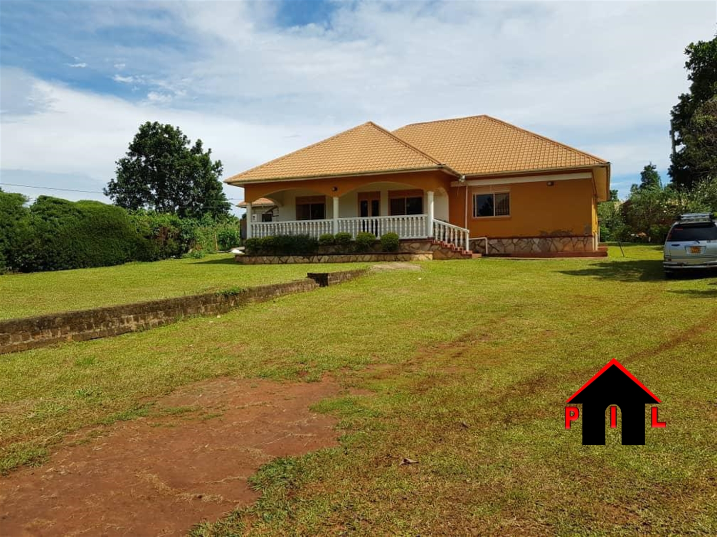 Bungalow for sale in Garuga Wakiso