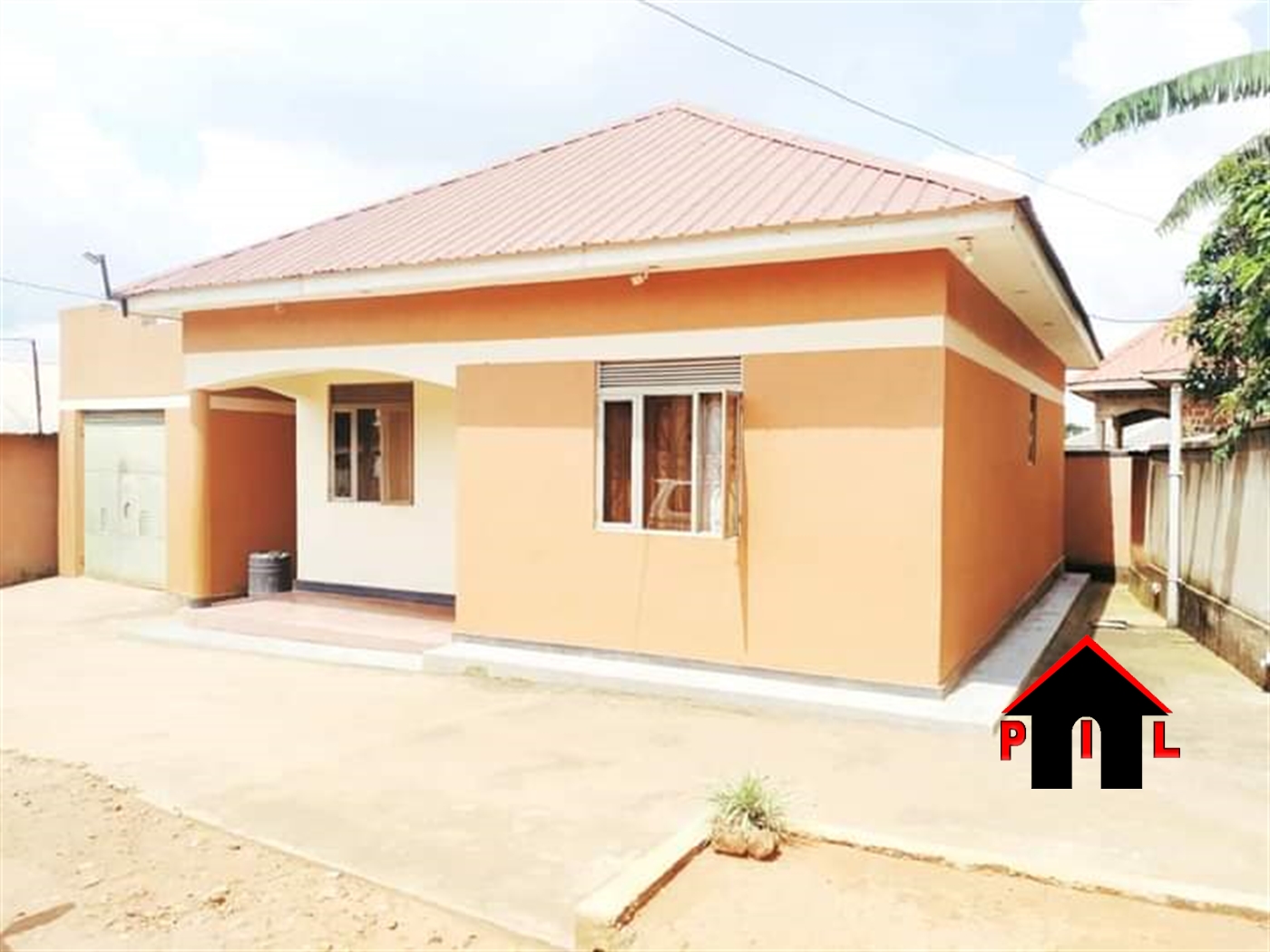 Bungalow for sale in Nsambwe Mukono