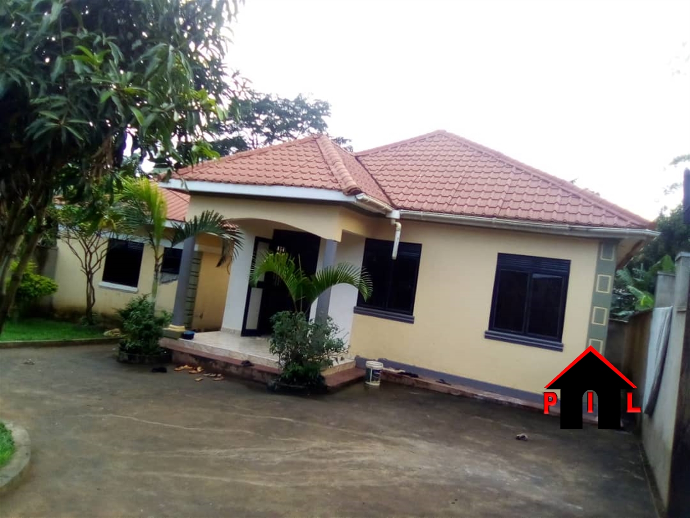 Bungalow for sale in Nakalaga Mukono