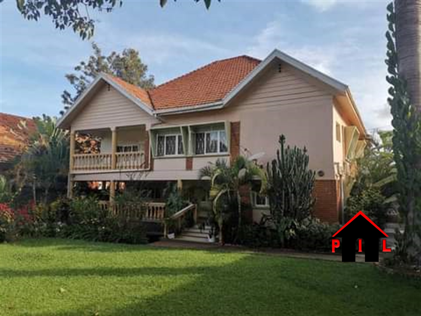 Storeyed house for sale in Muyenga Kampala