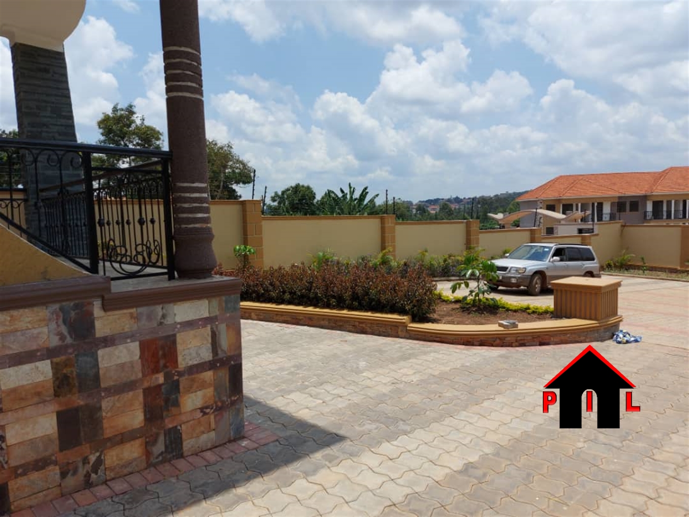 Storeyed house for sale in Kiwaatule Kampala