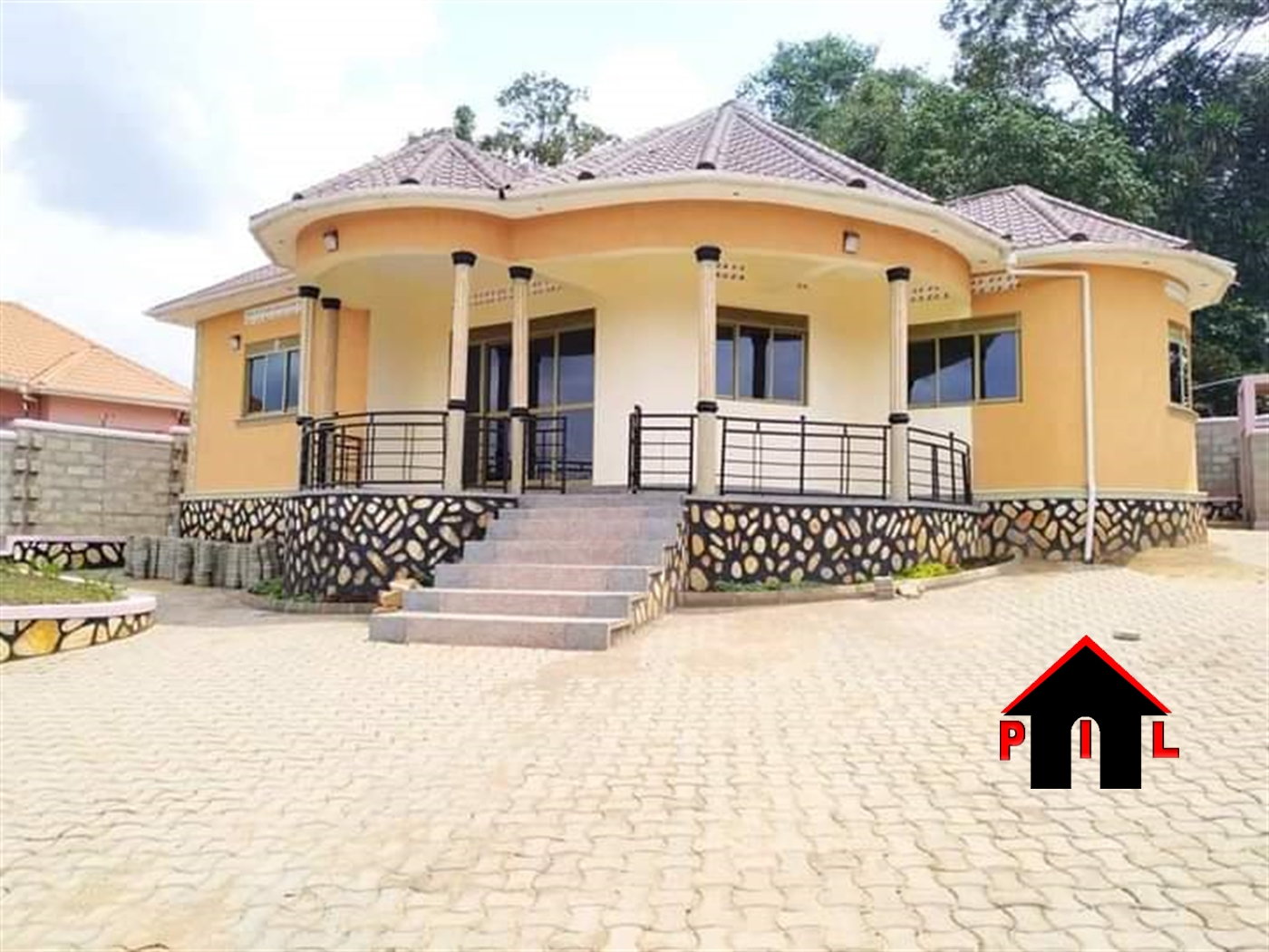 Bungalow for sale in Kira Wakiso